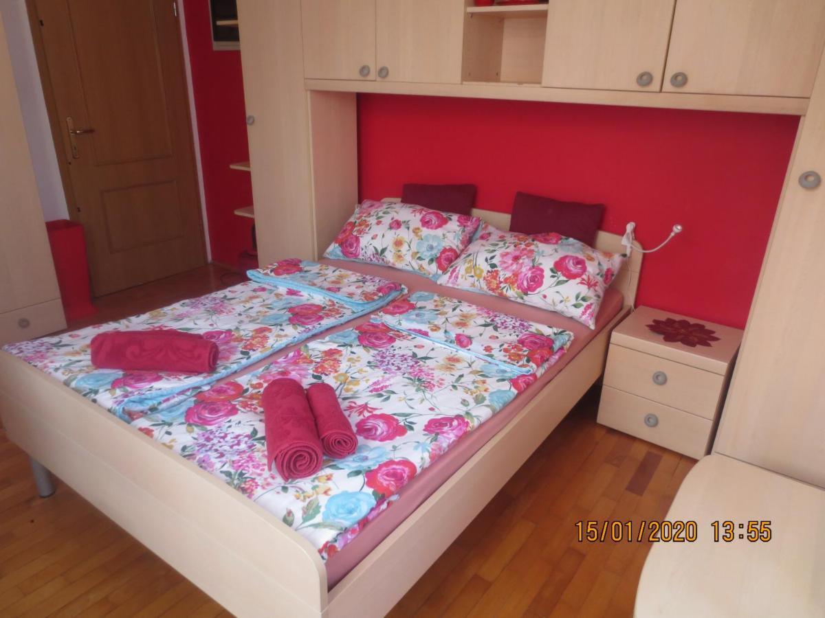 Apartments Vila Marija 이졸라 외부 사진